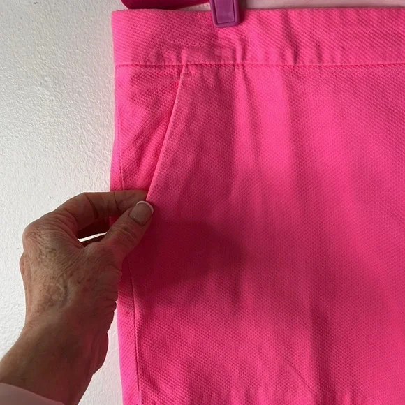 Lilly Pulitzer Buttercup Stretch Shorts in color Pink Isle, Size 10. - Picture 3 of 13